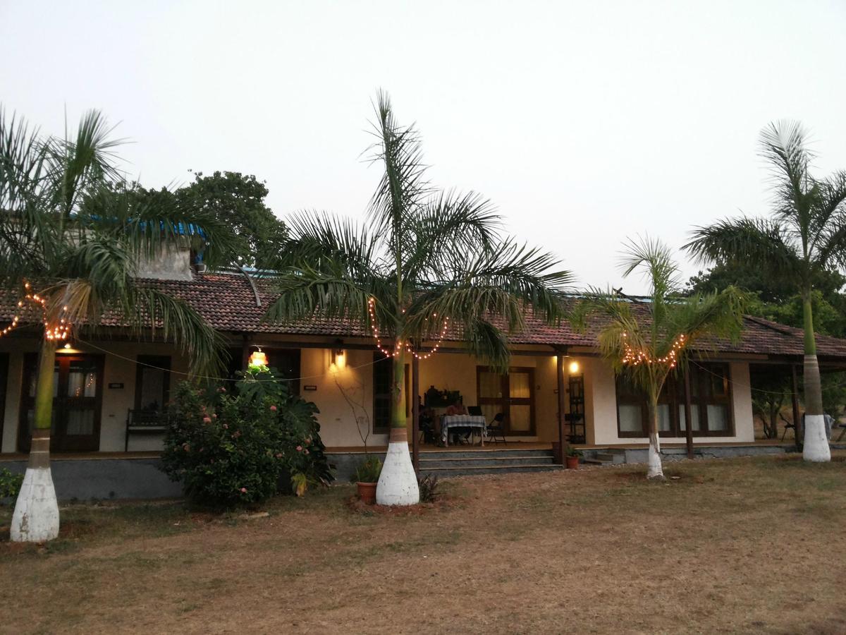 V Resorts Mahua Bagh Murud Nāndgaon Zewnętrze zdjęcie