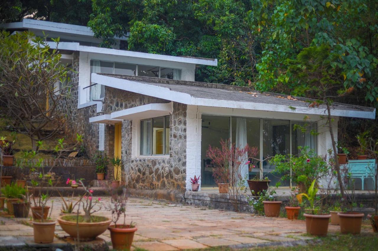 V Resorts Mahua Bagh Murud Nāndgaon Zewnętrze zdjęcie