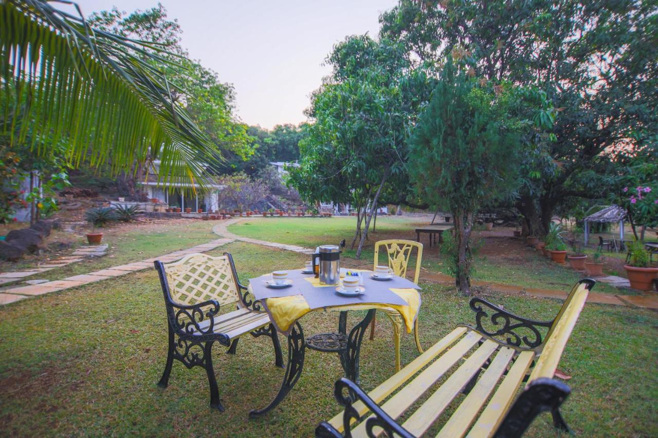 V Resorts Mahua Bagh Murud Nāndgaon Zewnętrze zdjęcie